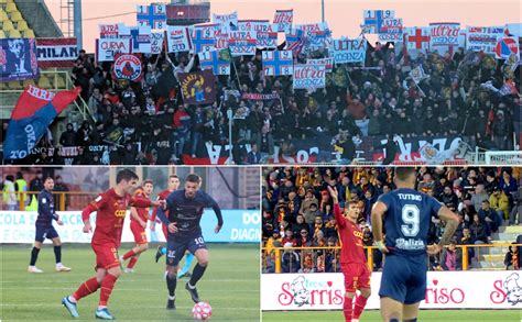 Cosenza Un Derby Amaro Il Catanzaro Fa Festa Con Le Reti Di Iemmello