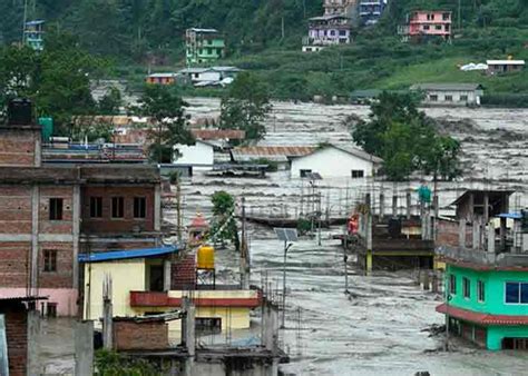 Lluvias del monzón dejan al menos 7 muertos en Nepal TN8 tv