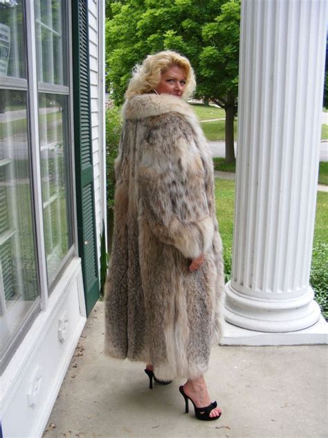 Ebayer Fur Fashion Guide Furs Fashion Photo Gallery Fur Coat Fur Coat