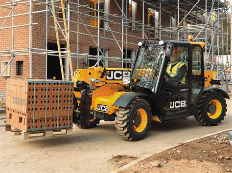 Jcb Hi Viz Metre Telehandler Hire Metre Telehandlers