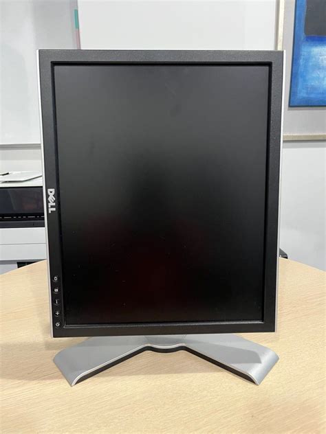 Dell 17 inch Monitor, Computers & Tech, Parts & Accessories, Monitor ...