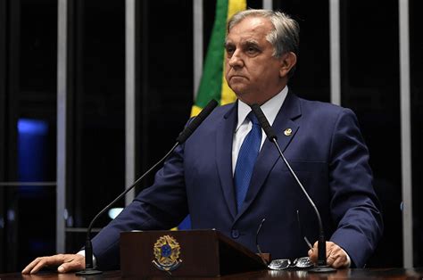 Izalci Lucas Recebe Elogios De Senadores Em Especial Do Senador