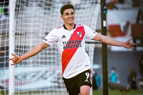 Julián Álvarez Do River Plate Foi Eleito O Novo Rei Da América