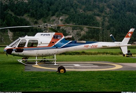 Eurocopter As 350b 3 Ecureuil Air Grischa Aviation Photo 0273226