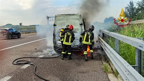 A31 Incendio Di Un Furgone A Barbarano Vicenzareport