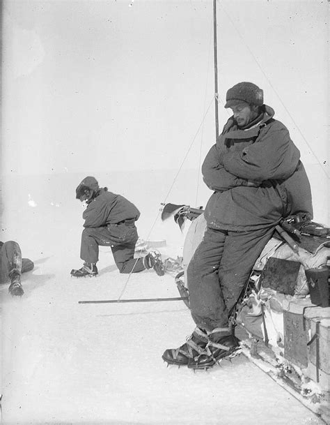 40 Amazing Photographs From the First Australasian Antarctic Expedition ...