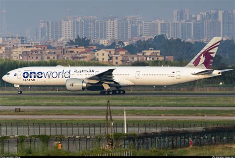 A Bab Qatar Airways Boeing Dzer Photo By Izhang Id