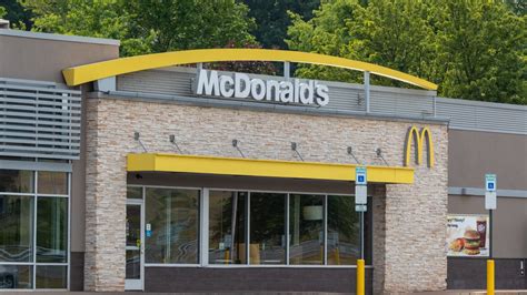 Double Big Mac returns to McDonald’s menus for limited time – NBC Chicago