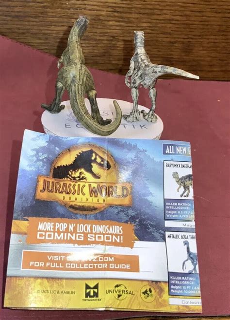 Jurassic World Dominion Captivz 2022 Tyrannosaurus Rex And Atrociraptor