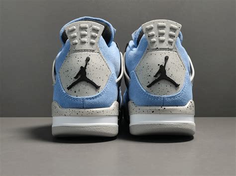 Jordan4 Retro “University Blue” – DKsneakers