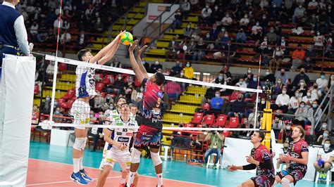 Pallavolo CEV Champions League LIVE Trentino Perugia L Itas Cerca