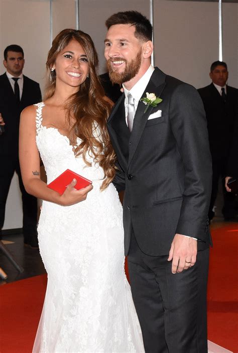 Lionel Messi Wife Antonela Roccuzzos Relationship Timeline Us Weekly