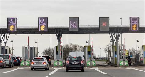 Autoroutes la transition écologique prétexte à une nouvelle taxe du