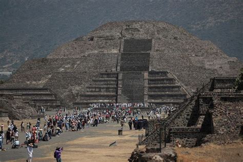 Las imágenes del equinoccio de primavera en Teotihuacán Fotos EL