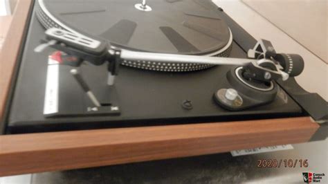 Dual Wooden Base Turntable Excellent Fully Functional Photo