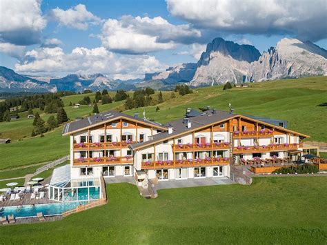 South Tyrol Dolomites 2022: Best Places to Visit - Tripadvisor