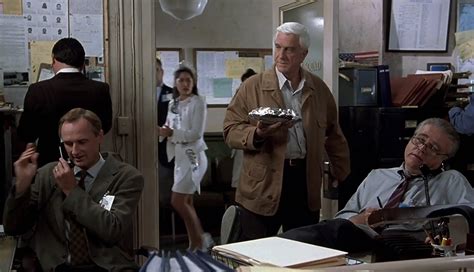 Naked Gun 33 1 3 The Final Insult 1994