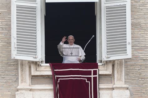 El Papa Francisco Agradece Labor De Benedicto XVI AP News