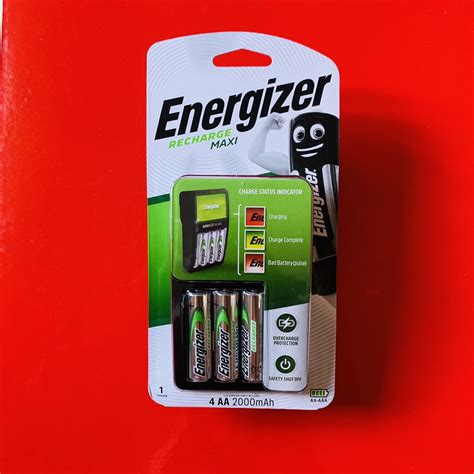 Máy Sạc Thông Minh Energizer Chvcm4 Sạc Nhanh Tự Ngắt Kèm 4 Pin Tiểu