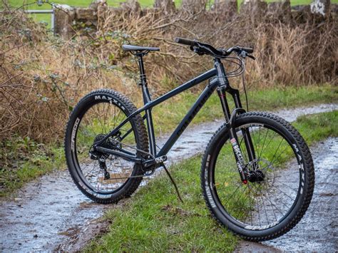 Commencal Meta Ht Am Essential 2018 Mountain Bike Reviews Bikes