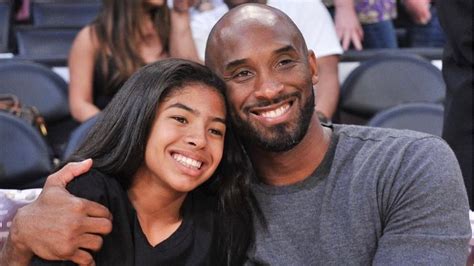 Kobe Bryant, his wife and daughters 30 million dollars for the shocking ...