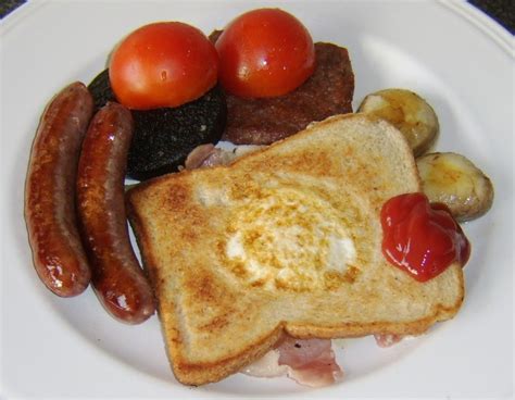 How to Make a Full Scottish Breakfast - Delishably