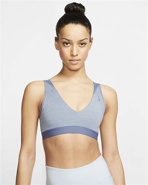 Nike Yoga Womens Light Support Twisted Keyhole Sports Bra The Best Summer Workout Clothes