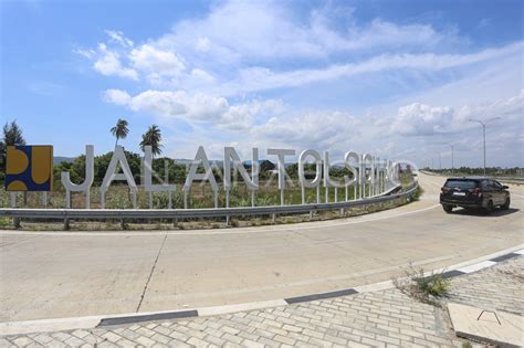 Pengoperasian Jalan Tol Sigli Banda Aceh Dan Antara Foto