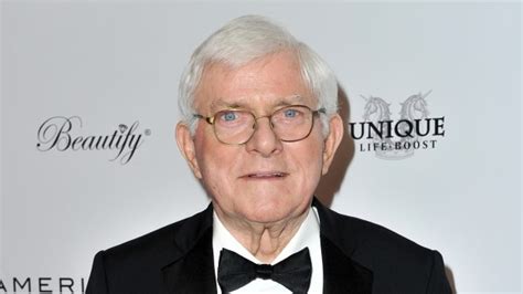 Phil Donahue Influential Tv Talk Show Host Dead At 88 Radioalabama