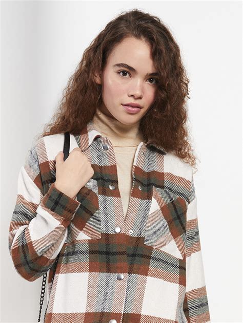 Plaid Long Sleeve Oversize Gabardine Womens Lumberjack Shirt Jacket