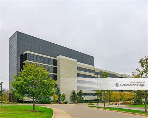 Kohl's Corporate Headquarters - N56 W17000 Ridgewood Drive, Menomonee ...