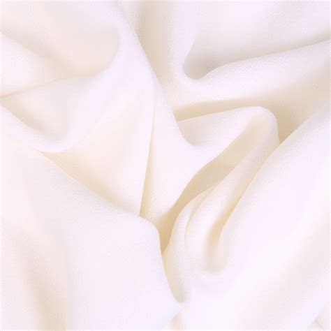 An Elegant Winter White Wool Dress Crepe Fabric In 100 Wool