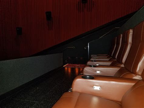 Movie Theater «Cinemark Fairfax Corner 14 + XD», reviews and photos, 11900 Palace Way, Fairfax ...