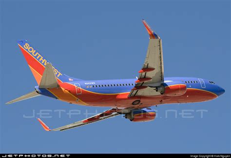 N242WN Boeing 737 7H4 Southwest Airlines Haik Nguyen JetPhotos