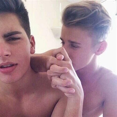 Thằng Trung Truyện Sex Gay Ngắn Doc Truyen