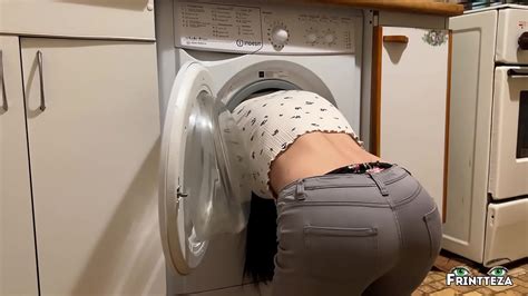 Stepmom Stuck Stepson Help And Fuck Her XNXX