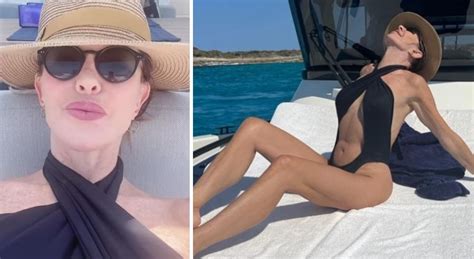 Alba Parietti In Bikini A Anni Per La Societ Sono Vecchia Per Me