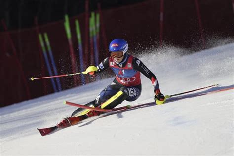 Mikaela Shiffrin domine largement la première manche du slalom de Lienz