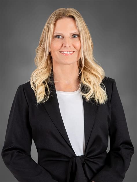 Suzanne DeWitt Offers Premier Wealth Management And Legal Counsel