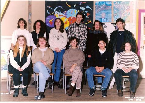 Photo de classe Bep compta 1ère année 94 95 de 1994 Collège Saint