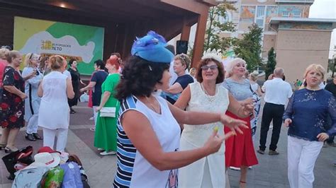 Девушки, как звезды...... 04.07.23. | Ирина Бездетко | Дзен