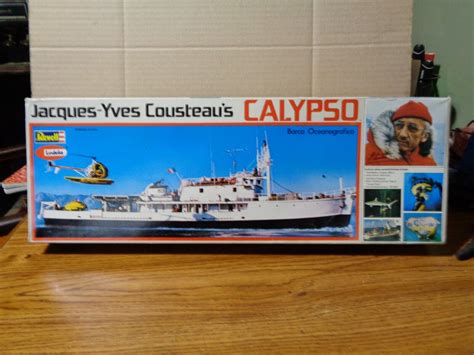 Vintage Revell 1976 JACQUES YVES COUSTEAU S CALYPSO MODEL KIT COMPLETE