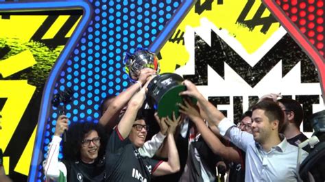 Lla Gillette Infinity Esports Ganador De La Final Ante Estral