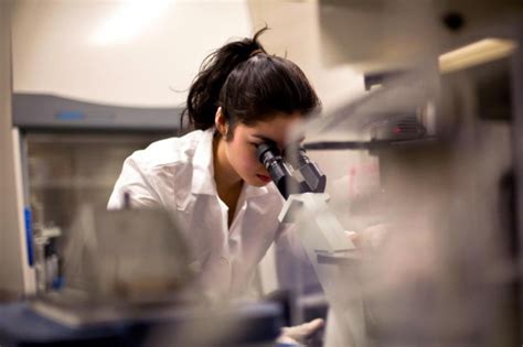 Les Femmes Scientifiques Pénalisées Par Les Femmes Philippe Mercure Sciences