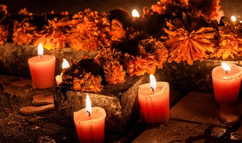 Day of the Dead Marigolds & Candles ⋆ Fine Art Photography of Mexico