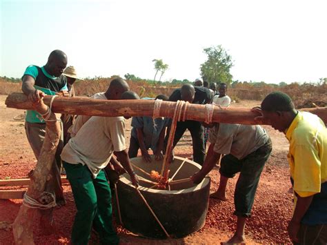 Retour eau source création de puits en Afrique