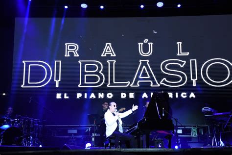 Espectacular concierto de Raúl Di Blasio en el Festival Cultural y