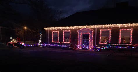 cottage decorating contest