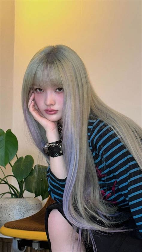 Iroha X Iroha Blonde Asian Kpop Girls