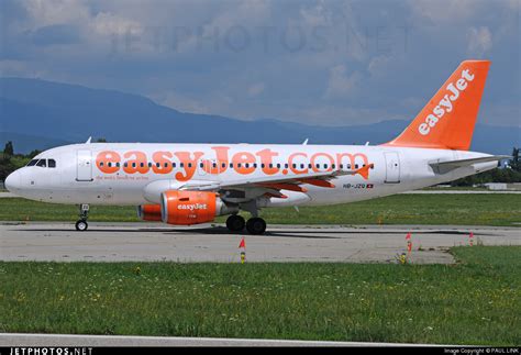 HB JZQ Airbus A319 111 EasyJet Switzerland PAUL LINK JetPhotos